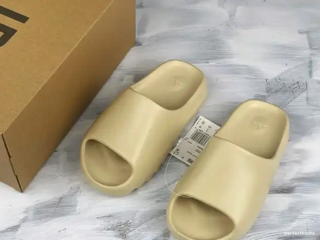 Bone Yeezy Adidas Slide FW6345 0629
